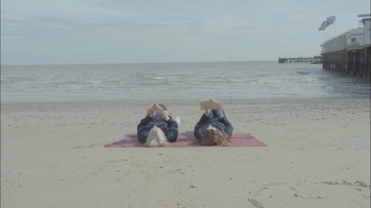 Beach (Real Love) - lilo (Official Video)