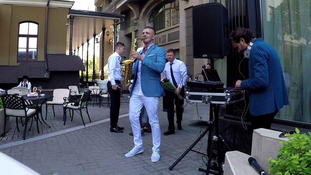 Saxophonist buchen | www.evenses.de