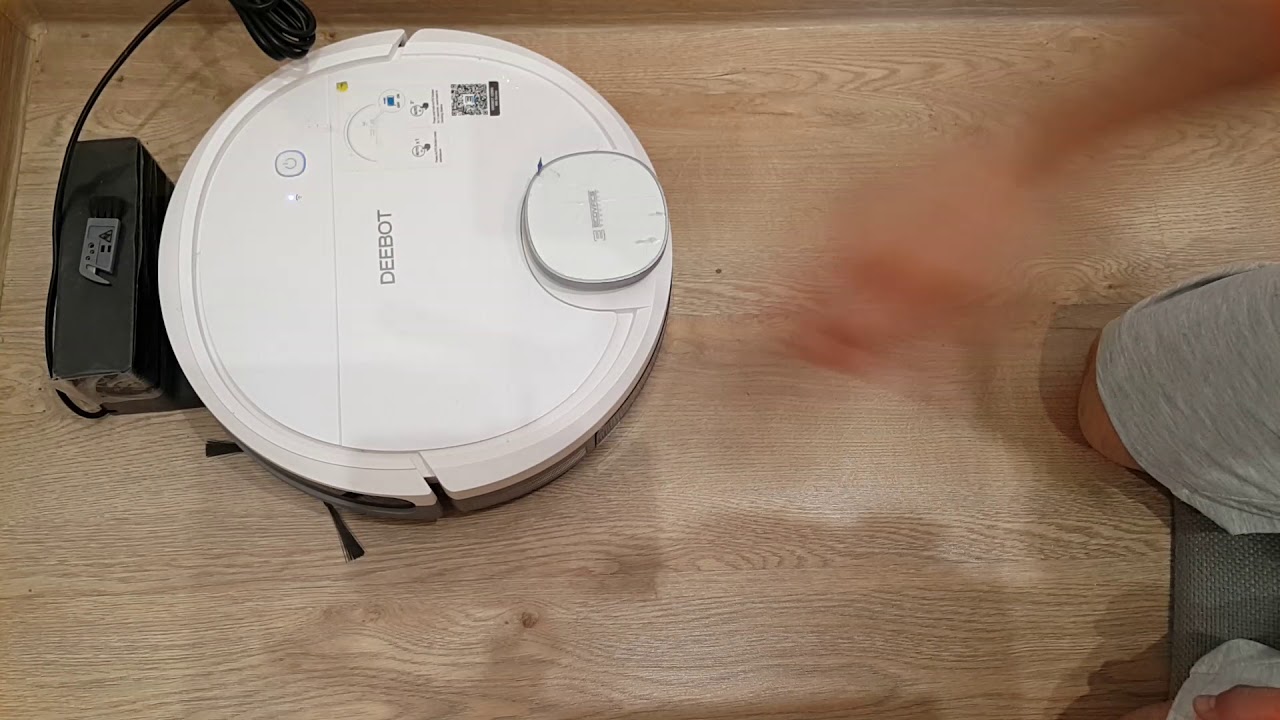 Робот пылесос ECOVACS DEEBOT OZMO 900 Series