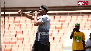 ALIKIBA ALIVYOAMSHA KIJIJI MBELE YA RAIS MAGUFULI, UWANJA WA MKAPA
