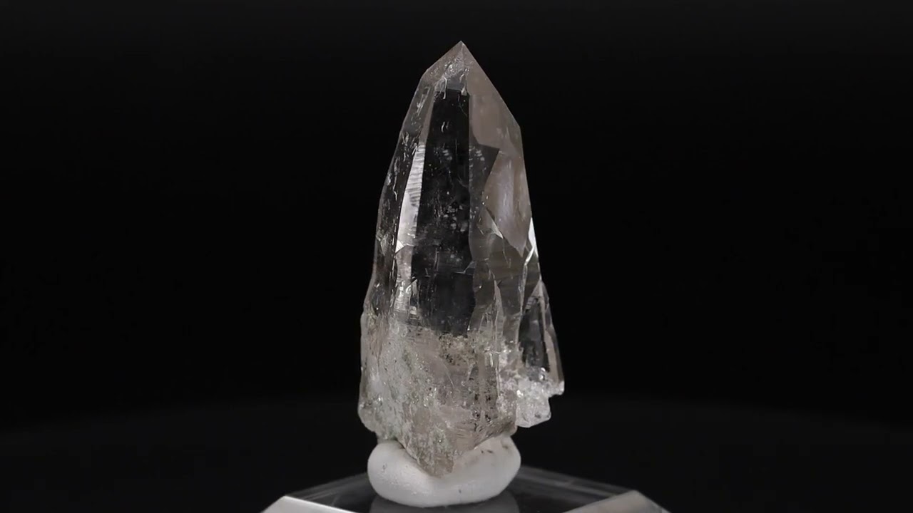 ガネーシュヒマール産ヒマラヤ水晶ポイント683 - YouTube