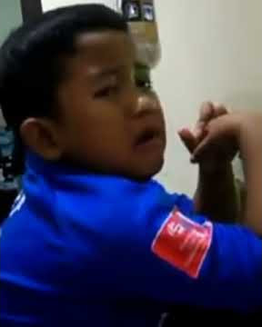Bobotoh cilik ini menagis ketika persib kalah, bocil ini sudah memiliki jiwa persib yg besar