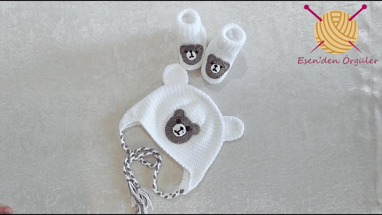 Bebekler İçin Yapımı Kolay Beyaz Ayıcık Motifli Örgü Bere