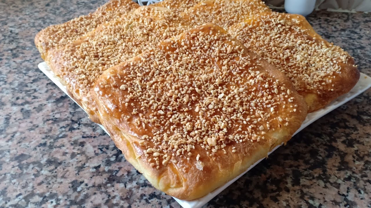 مسمن بالحليب في الفرن أقل ما يقال عنه رااائع رطب ،هشيييش ولذيييذ ومقاديرو موجودة في كل بيت