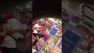 eh Kase Bata , hanap nang kidzoona dito guys,NASA forth floor Pala, subscribe my YouTube channel pls