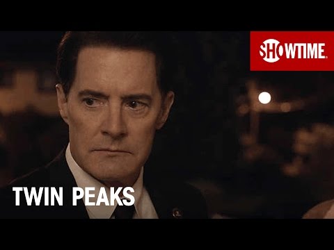 TWIN PEAKS | Some Familiar Faces 25 Years Later | SHOWTIME Series (2017)