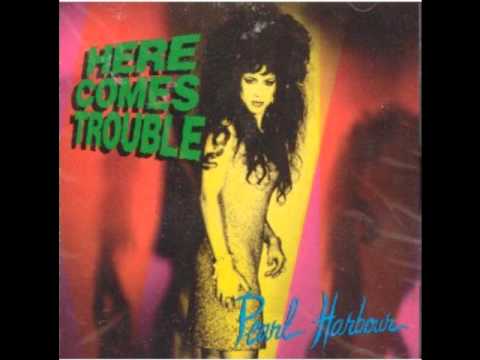 Obejrzyj PEARL HARBOUR (and the explosions) hula love w YouTube Obejrzyj PEARL HARBOUR (and the explosions) hula love w YouTube