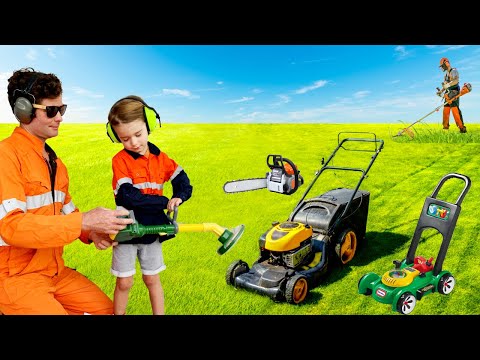 Lawn Mowing w Blippi Toys for Toddlers | learning video for kids | minminplaytime 