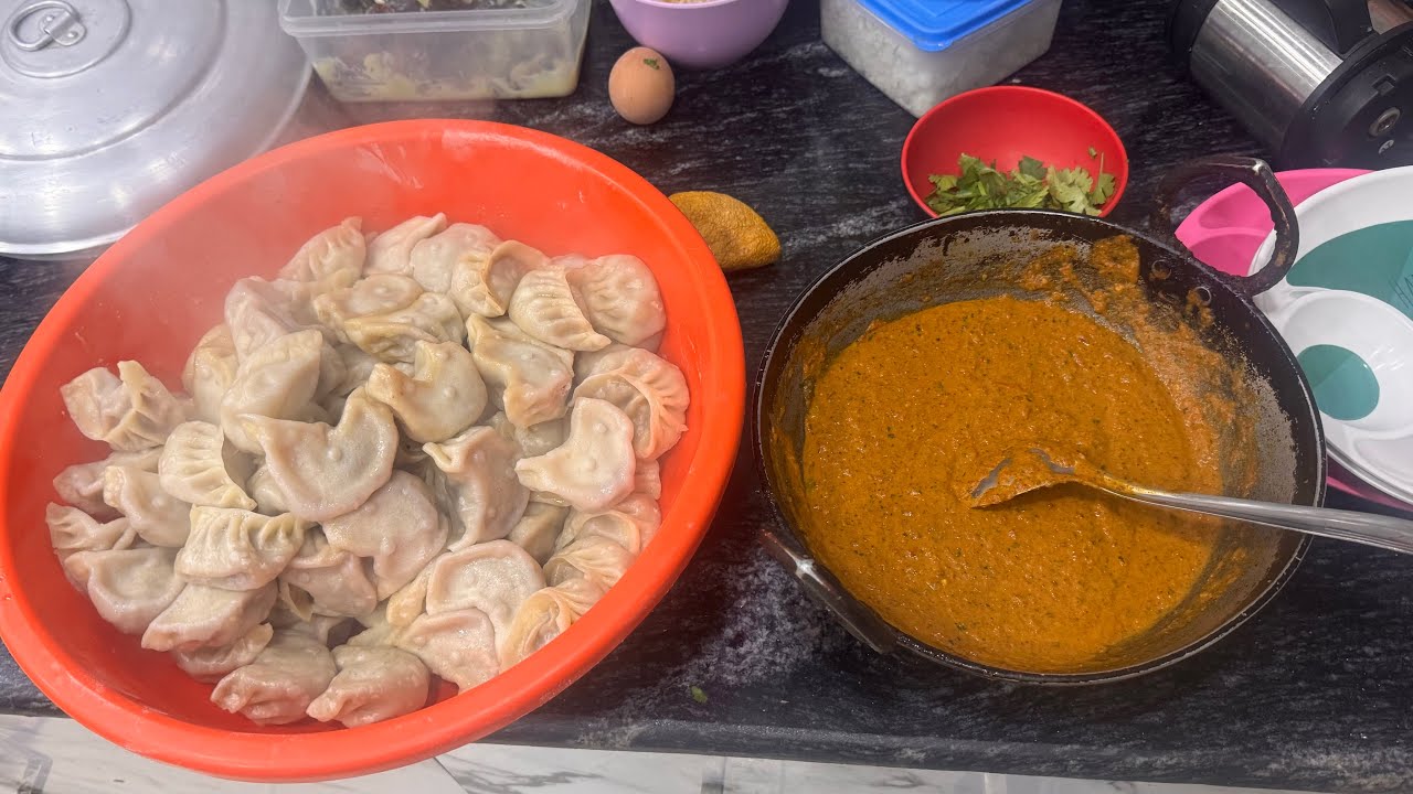 D ko ma gaye paxi momo nakhane kurai hudaina..😁again,momo day🥟🥟🥟VLOG 48…