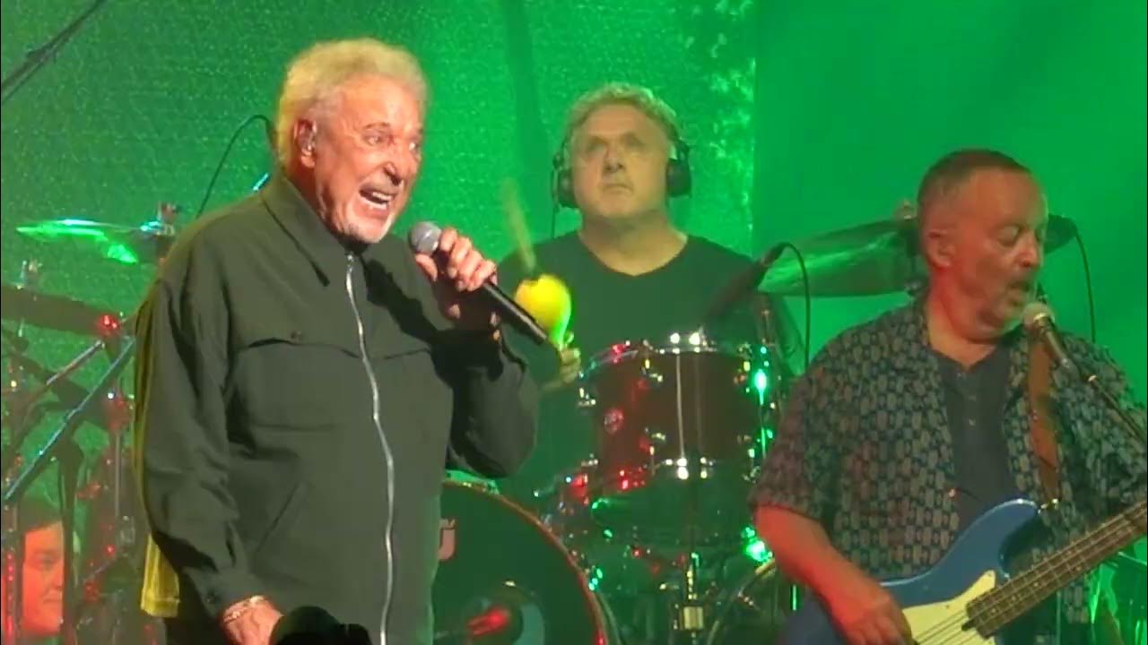 Tom Jones Live 2023 🡆 Strange Things Happening Every Day 🡄 May 5 ⬘ Sugar Land, TX YouTube Music