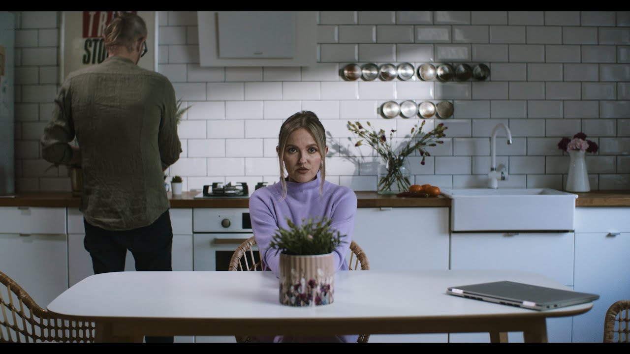 KiM - Sukienki (Official Video)