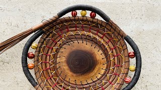 Adding beads to a pine needle basket Part 1