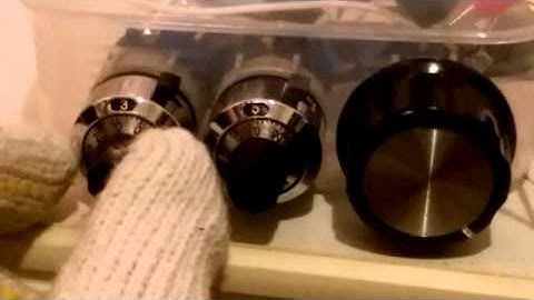 Varactor-tuned shortwave regenerative receiver (1.2 volts)