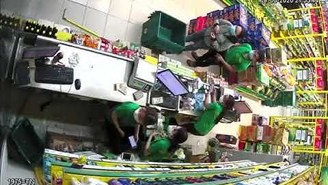 VỤ CƯỚP TÁO TỢN Ở BÁCH HOÁ XANH 27/3/2020