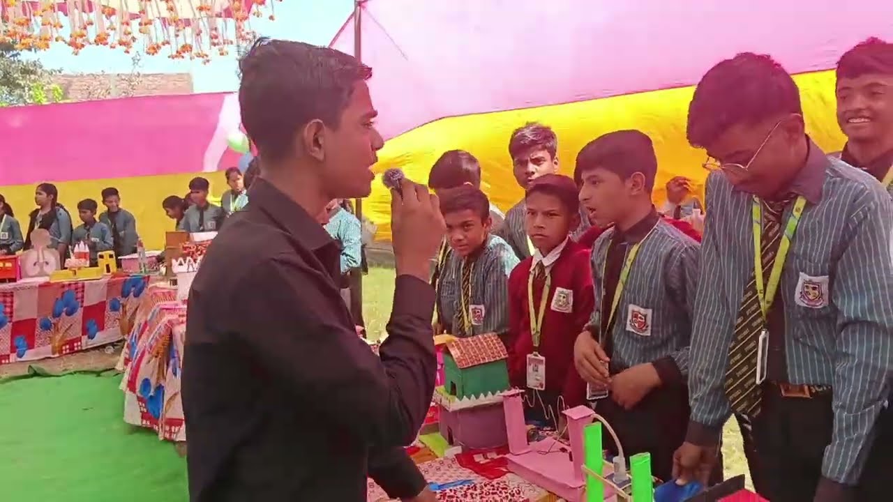 Science exhibition ! Sami public school के बच्चों ने किया कमाल।