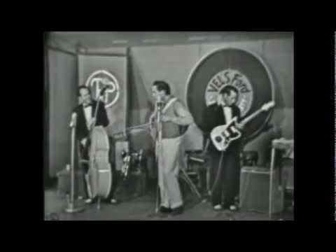 Johnny Cash - Impersonation of Elvis