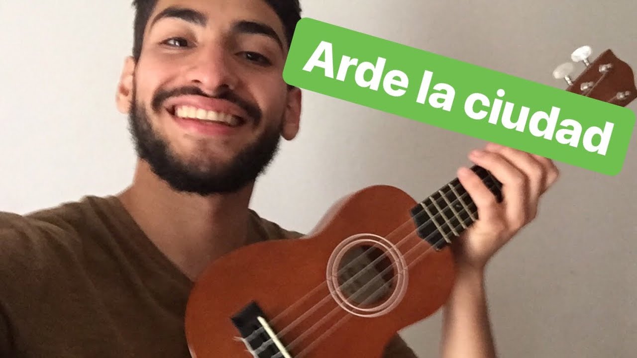Como tocar ARDE LA CIUDAD en ukelele la mancha de rolando - tutorial arde  la ciudad ukelele - YouTube