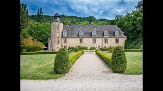 Stunning 16th C chateau for sale in the Dordogne