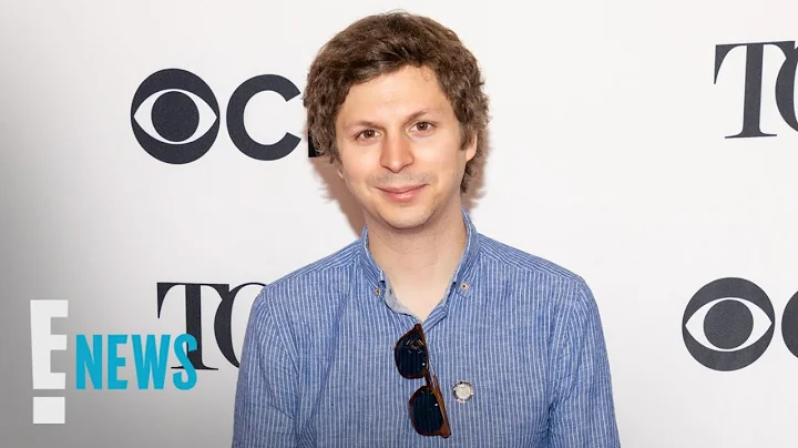 Amy Schumer ACCIDENTALLY Reveals Michael Cera's Ba...