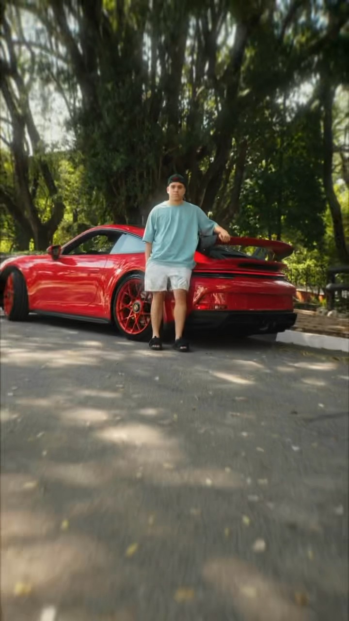 Robin Hood de carro ⚡️