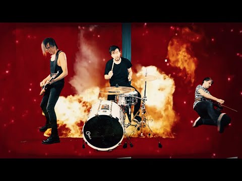 SCHMUTZKI // EXPLODIERN
