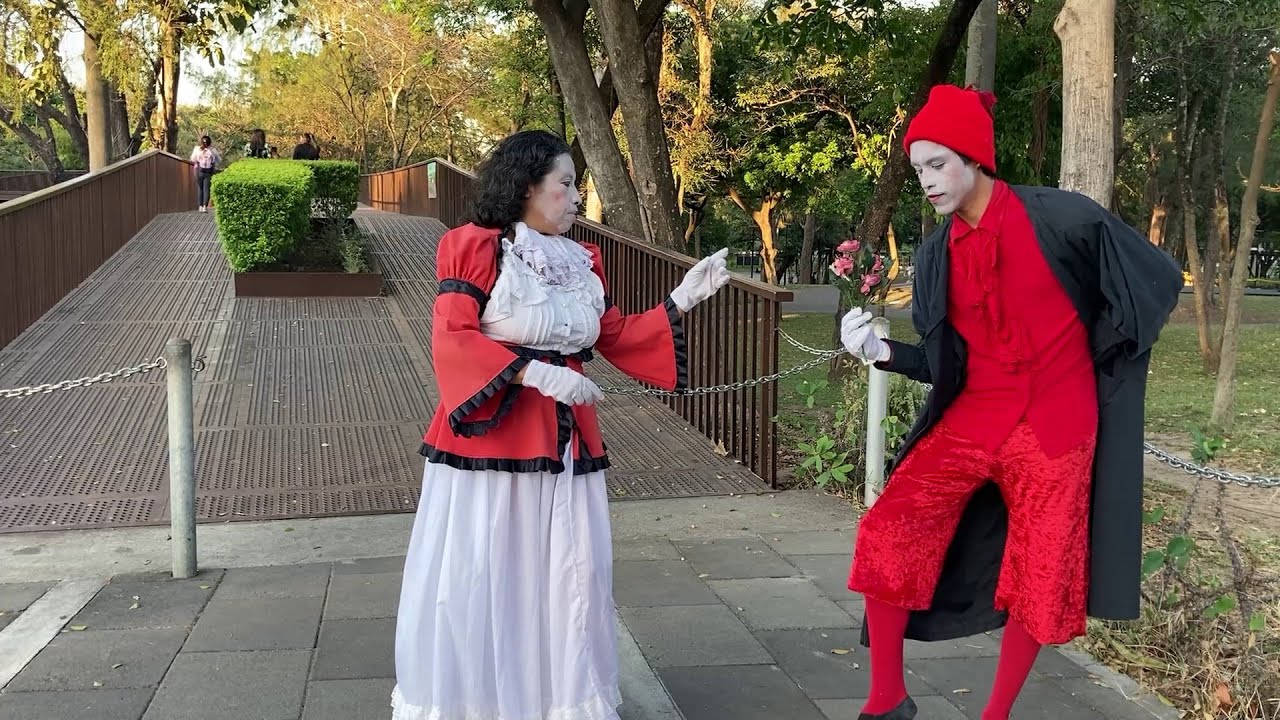 Estatuismo, técnica artística