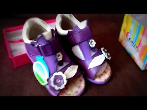 Детские кожаные босоножки Калория Calorie