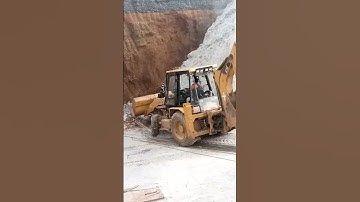 Jcb front bucket work in denger zone 💥💥💯#jcbvideo #shorts #shortfeed