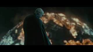 VOLDEMORT BREAKS SHIELD HOGWARTS | Harry Potter & Deathly Hallows part 2