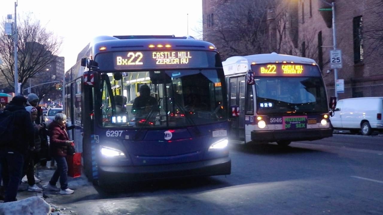 NYCT Bus: 2025 New Flyer XD60 #6297 on the Bx22 at Kingsbridge