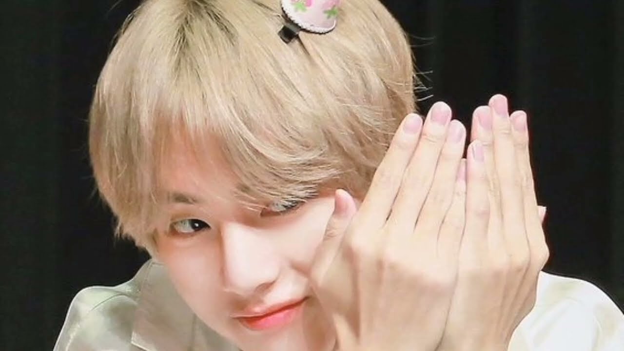 BTS V Cute & Savage Moments 💜 | Taehyung Viral VideoV Purple Vibes Only  | BTS Taehyung Trending Now