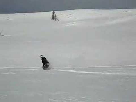 Patrick Tries His First Sled Donut in 2 feet of Fr...