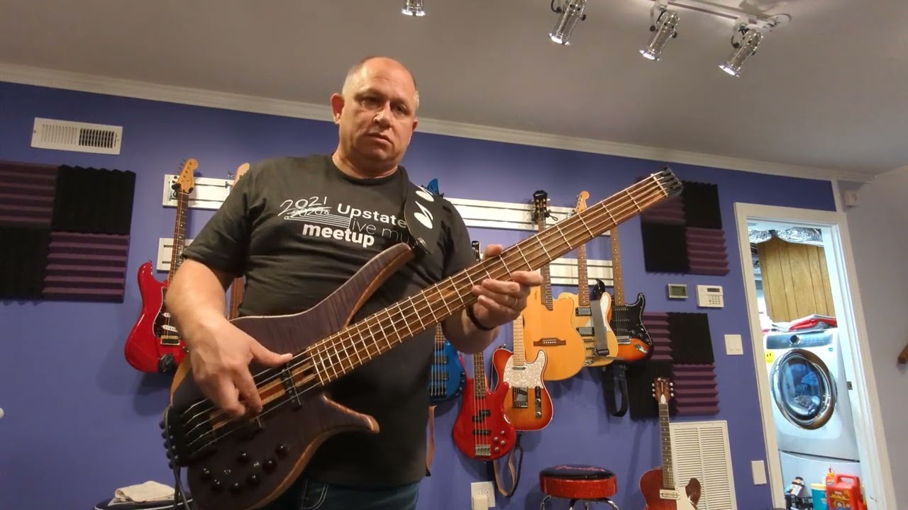 Felton Headless 5 String with Roland compatible GraphTech Ghost + Hexpander