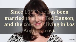 BIOGRAPHY OF MARY STEENBURGEN