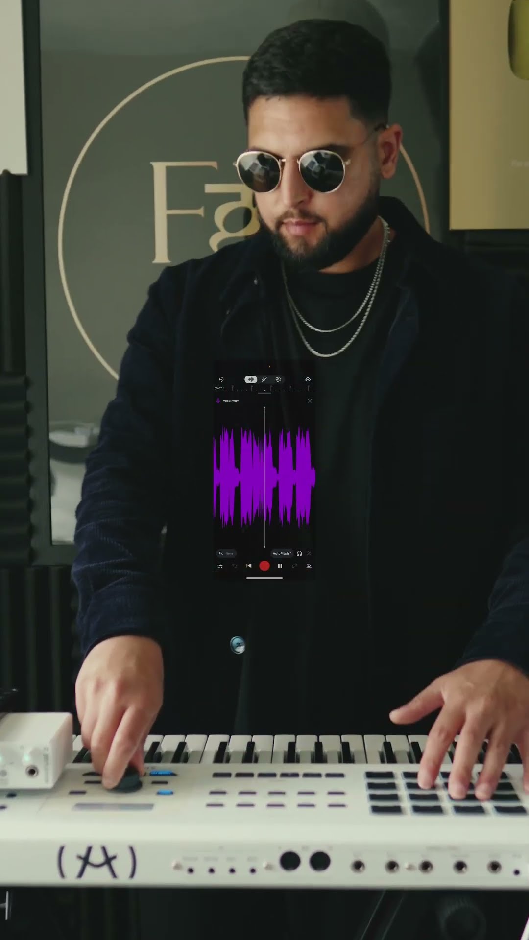 Ban Ja Rani x Havana ? sampling street musicians using the @bandlab app #bollywood #remix #desi