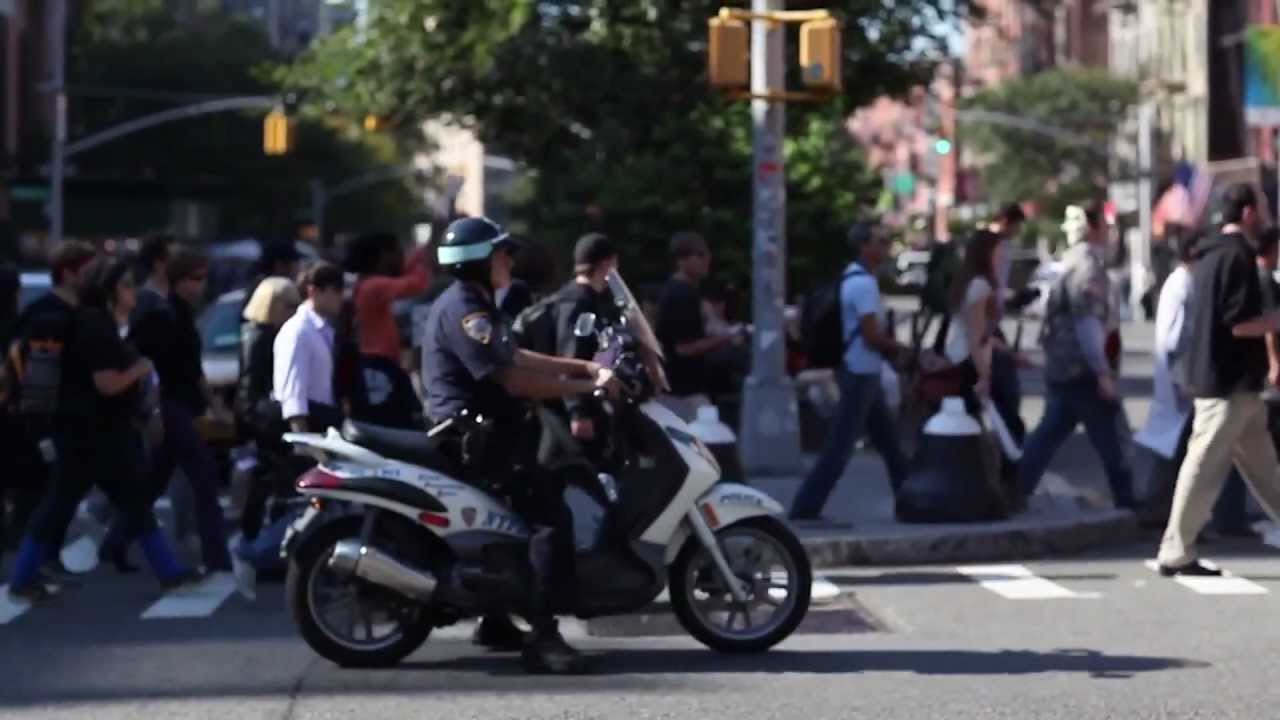 3D Mic in Action Contest: Occupy Wall Street protest by Charles Maring