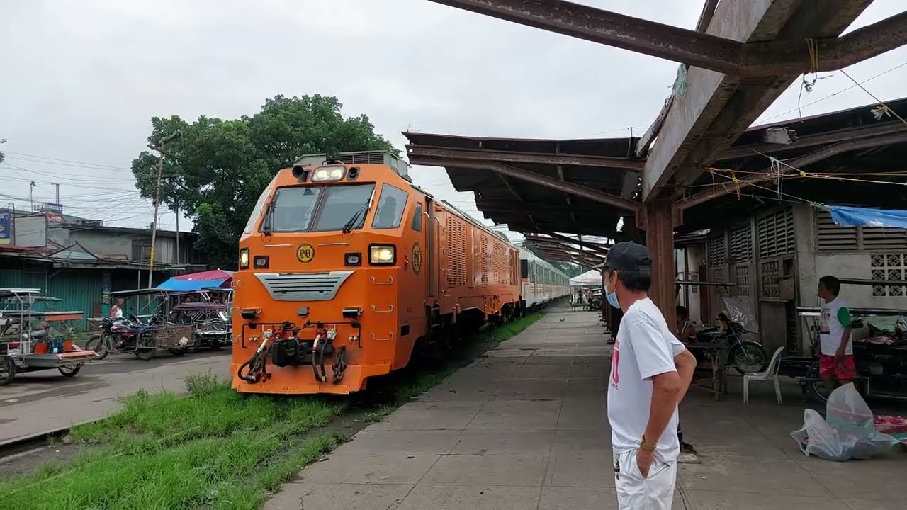 Something is blocking the track (PNR Candelaria Station July 17, 2022 Update) | Kindness Cat