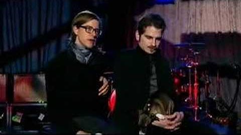 Interpol - Questions