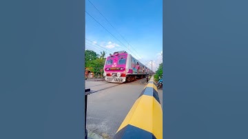Bandel Katwa Pinky Emu Local Skip RailGate #shorts #viralvideo #4k #indiantraininfo
