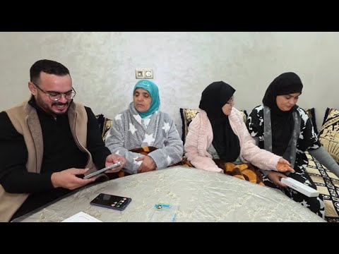 تريكت بانو دنجل قتلاتهم الفقسة من الهدية مربوحة محبوبة البهجة