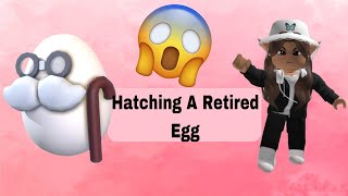 Hatching A Retired Egg! Adopt Me!