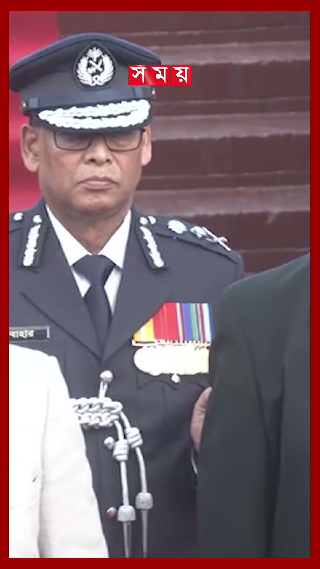পুলিশ স্মৃতিস্তম্ভে শ্রদ্ধা জানালেন স্বরাষ্ট্র উপদেষ্টা-আইজিপি #igp #homeadvisor #16thdecember