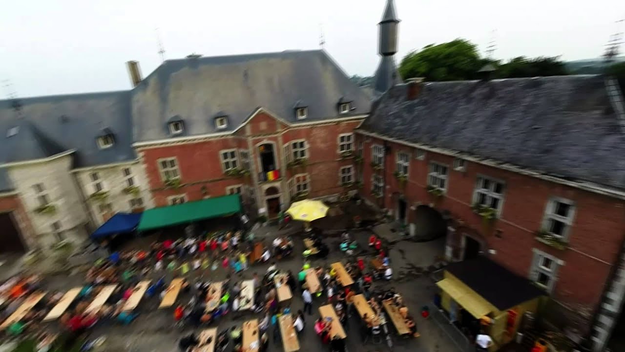 Franceloc L'hirondelle Chateau 22-07-2014 Drone view