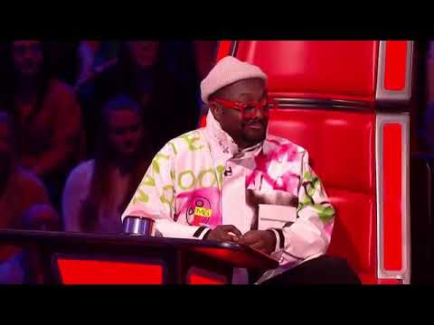 Will.I.Am Steals Claudillea Holloway The Voice Uk2002