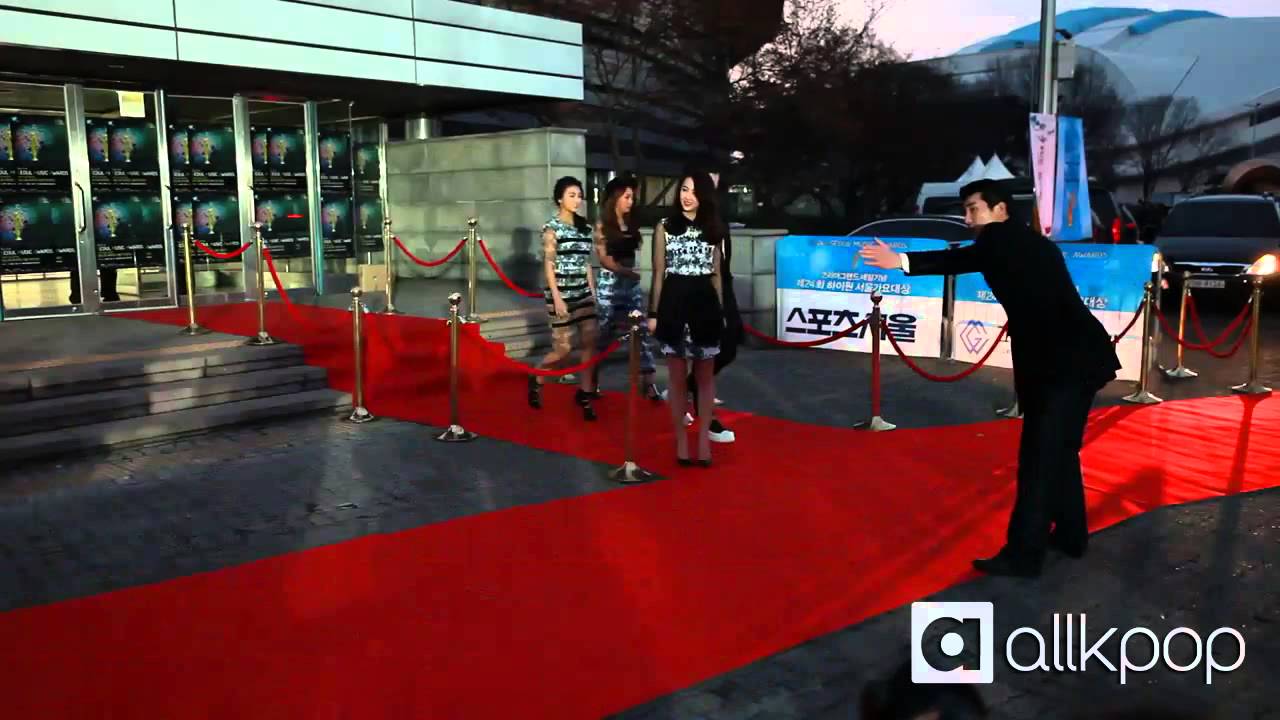 24th Seoul Music Awards red carpet: SISTAR