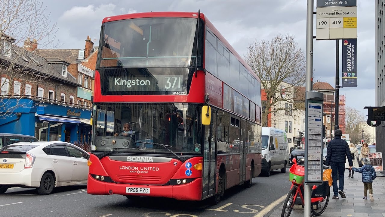 London Buses at Richmond 17/2/22