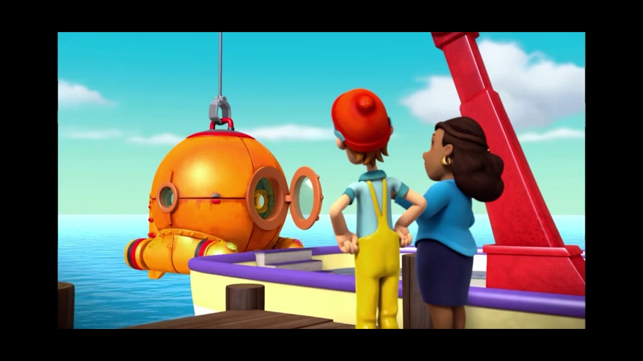 Marshall’s Weekly Wipeouts! (Pups Save a Chicken of the Sea) (PAW Patrol)