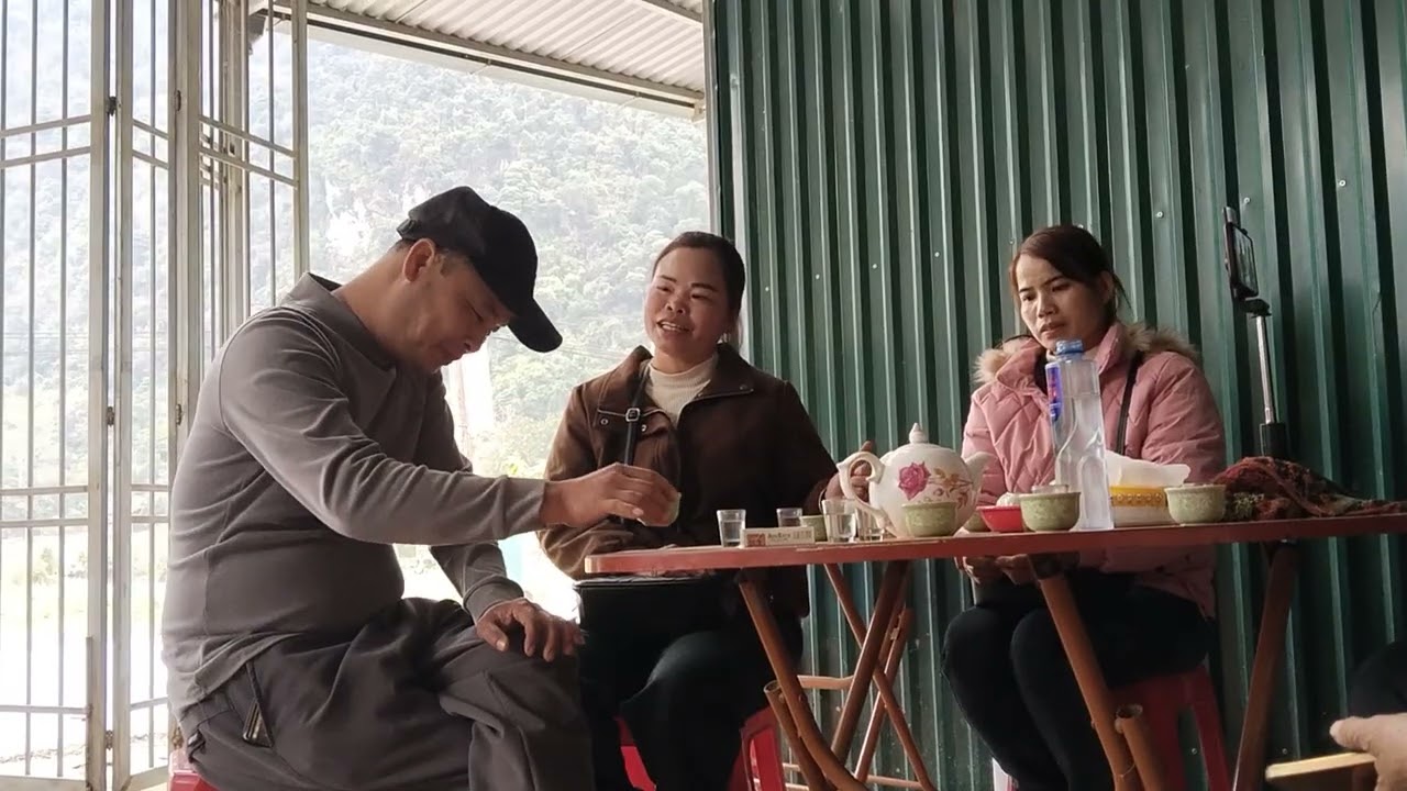 Nông Hót Mời Các Chị Em Vào Nhà &Hà Hằng Hát Những Lời Rất Hay Và Ý Nghĩa.