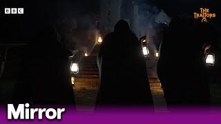 Trailer: The Traitors Season 3
Claudia Winkleman returns in the teaser trailer for the third series of BBCs The Traitors.
Mirror Celebrity News: https://www.mirror.co.uk/3am/
Mirror Celebs Facebook: https://www.facebook.com/MirrorCeleb
Mirror Celebs IG: https://www.instagram.com/dailymirror/
Mirror Celebs TikTok: https://www.tiktok.com/@dailymirror
Mirror Celebs Twitter: https://twitter.com/mirrorceleb
Sign up for our newsletters: https://www.mirror.co.uk/email
#TheMirror #Entertainment #thetraitors #claudiawinkleman Trailer: The Traitors Season 3