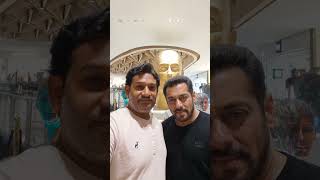 selfie with Salman Khan #amitabhbachchan #salmankhan #bollywoodfan #bollywoodstyle #cinematicedit